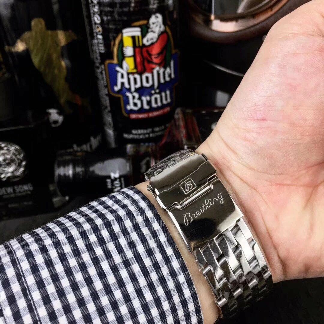 Breitling Navitimer Black Dial on SS Strap