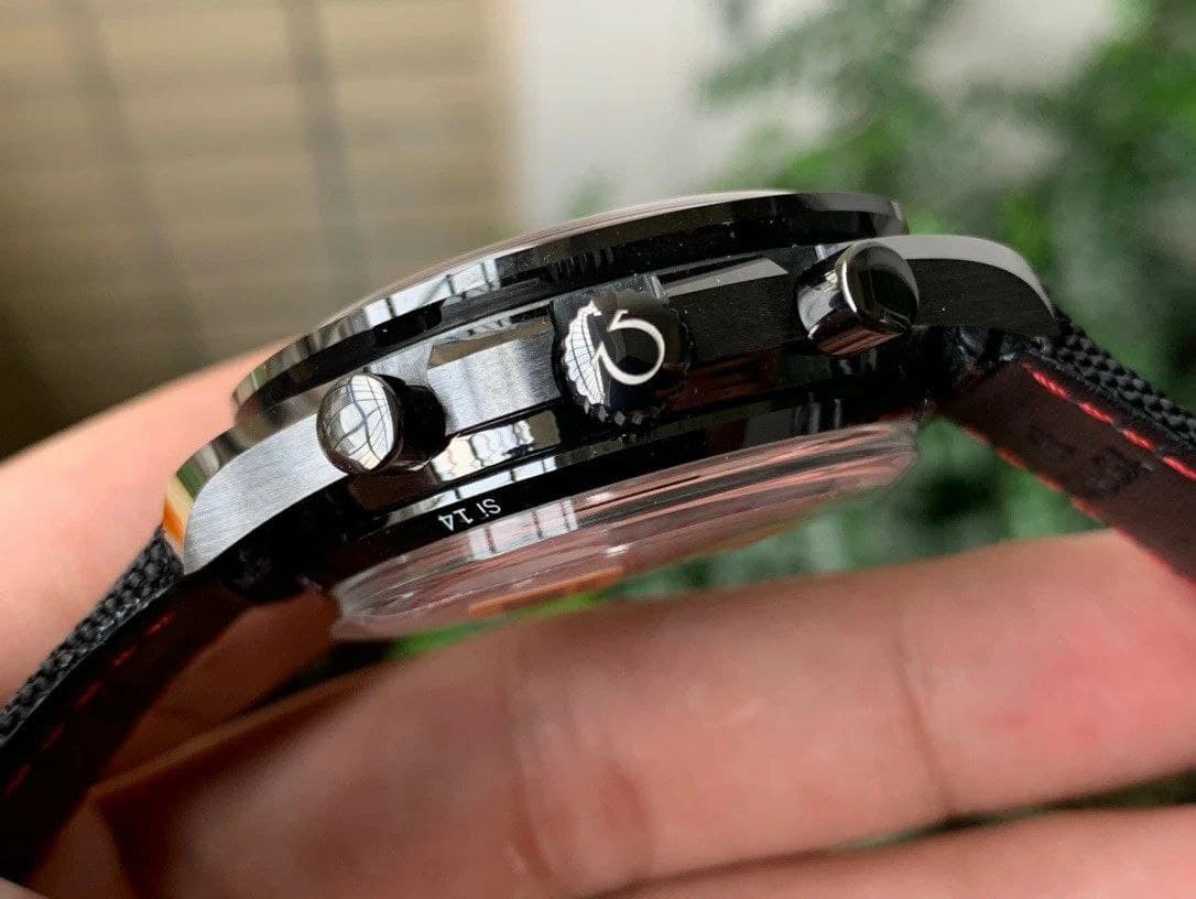 Speedmaster "Dark Side of The Moon" Real Ceramic OMF V2 Speedmaster "Dark Side of The Moon" Real Ceramic OMF V2