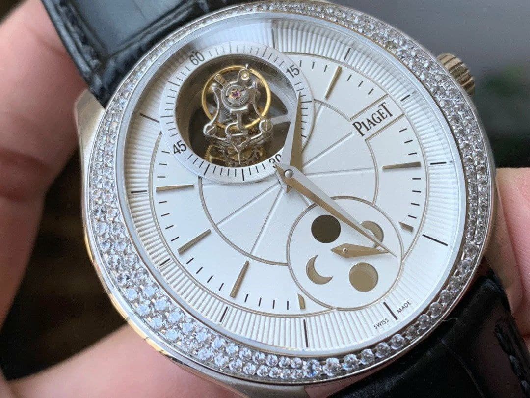 Piaget Gouverneur Tourbillon SS OXF Best Edition White Dial Diamonds Bezel on Brown Leather Strap Piaget Gouverneur Tourbillon SS OXF Best Edition White Dial Diamonds Bezel on Brown Leather Strap