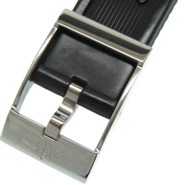 Breitling Chrono Cockpit A13357 White Shell Rubber Belt Watch
