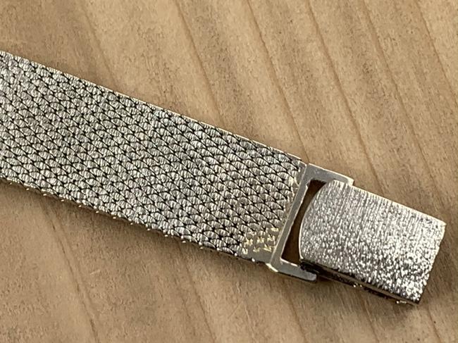 Baume & Mercier White Gold Ladys Vintage 14k Gold/Diamond Hand-wind Watch