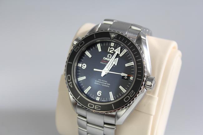 Omega Sterling Silver Seamaster Planet Ocean 600 M Coaxial Mens Watch