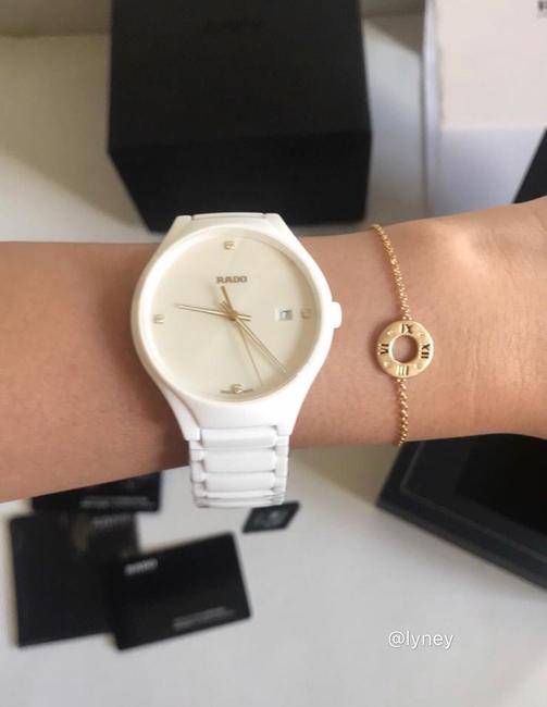 Rado White Ceramic Womens True Diamond Bracelet Watch