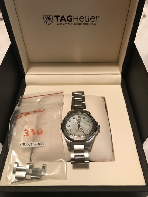 TAG Heuer Aquaracer 300m Quartz Stainless Steel with Diamonds 32mm Watch
