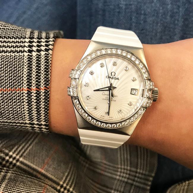 Omega 18k White Gold Constellation Mop Dial Diamond 123.57.35.20.55.005 Watch Omega 18k White Gold Constellation Mop Dial Diamond 123.57.35.20.55.005 Watch