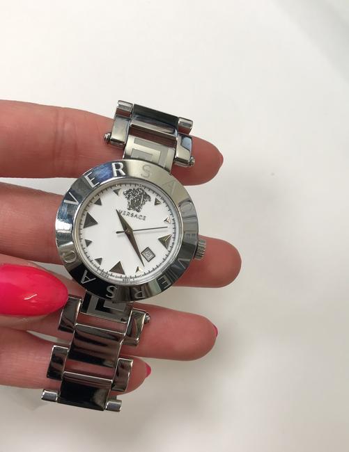 Versace White Reve Xlq99d001 S099 Dial Stainless Steel Quartz Ladies Watch Versace White Reve Xlq99d001 S099 Dial Stainless Steel Quartz Ladies Watch