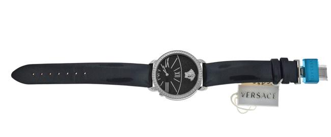 Versace Silver New Krios 93q99d008 S009 Stainless Steel 38mm Quartz Watch Versace Silver New Krios 93q99d008 S009 Stainless Steel 38mm Quartz Watch