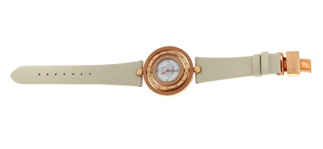 Versace Gold Tone Stainless Steel 80q81sd498 S002 Diamond Quartz 38mm Watch Versace Gold Tone Stainless Steel 80q81sd498 S002 Diamond Quartz 38mm Watch