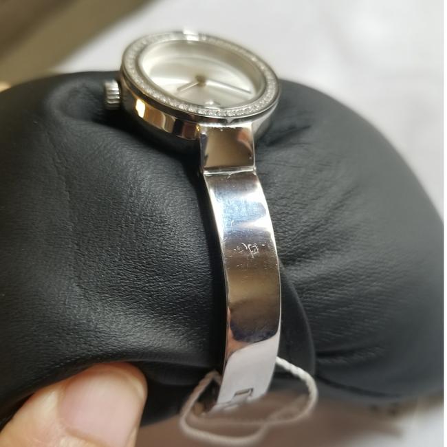 Movado Silver Silver-toned Sunray Dial Stainless Steel Band Ladies Watch Movado Silver Silver-toned Sunray Dial Stainless Steel Band Ladies Watch