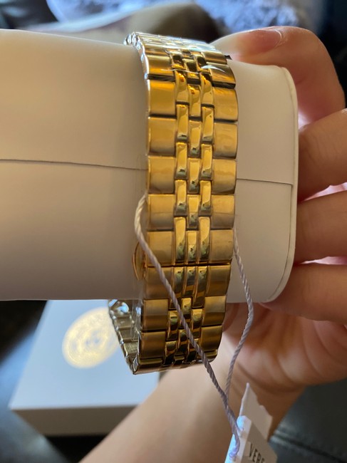Versace Icon Classic Ip Gold Stainless Steel Bracelet Watch Versace Icon Classic Ip Gold Stainless Steel Bracelet Watch