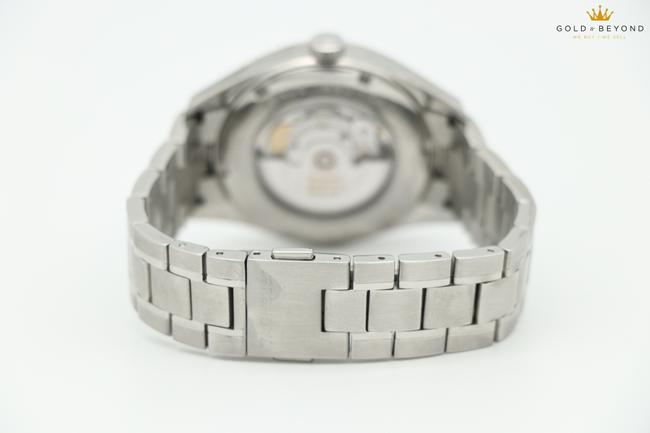TAG Heuer Silver/ Steel Carrera Wv211a Watch TAG Heuer Silver/ Steel Carrera Wv211a Watch