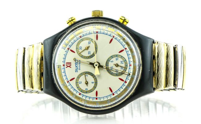 Swatch Two Tone Collectible Vintage Chronograph Unisex Watch Swatch Two Tone Collectible Vintage Chronograph Unisex Watch