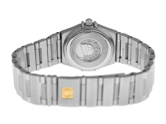 Omega Silver Ladies Constellation 1567.75 Steel Mop Diamond Quartz 22mm Watch Omega Silver Ladies Constellation 1567.75 Steel Mop Diamond Quartz 22mm Watch