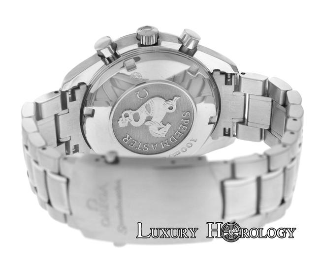 Omega Stainless Steel Mens Speedmaster 3221.30 Chronometer Chronograph Day Date Watch Omega Stainless Steel Mens Speedmaster 3221.30 Chronometer Chronograph Day Date Watch