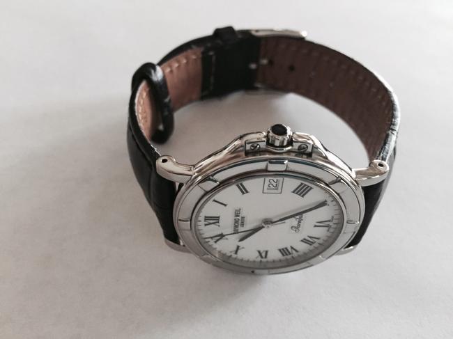 Raymond Weil Black White Roman Parsifal Dial Numeral and Date Strap Watch Raymond Weil Black White Roman Parsifal Dial Numeral and Date Strap Watch
