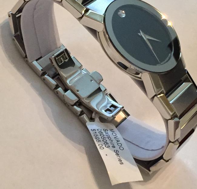 Movado Sapphire Steel Swiss Quartz Mens 0605063 Watch Movado Sapphire Steel Swiss Quartz Mens 0605063 Watch