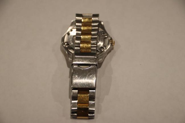 TAG Heuer Gold and Silver Wab1120gv0720 Professional 300 Meters Watch TAG Heuer Gold and Silver Wab1120gv0720 Professional 300 Meters Watch