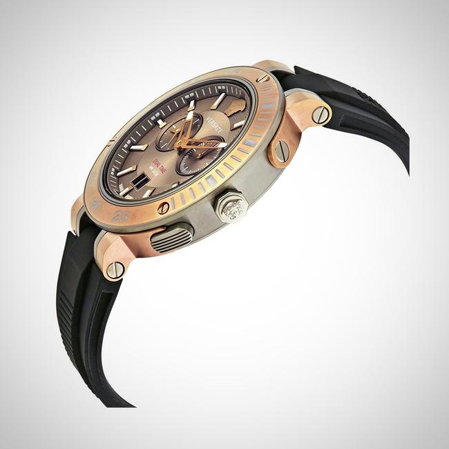Versace Black/Brown Vcn030017 V-extreme Chronograph Dial Rubber Strap Watch Versace Black/Brown Vcn030017 V-extreme Chronograph Dial Rubber Strap Watch