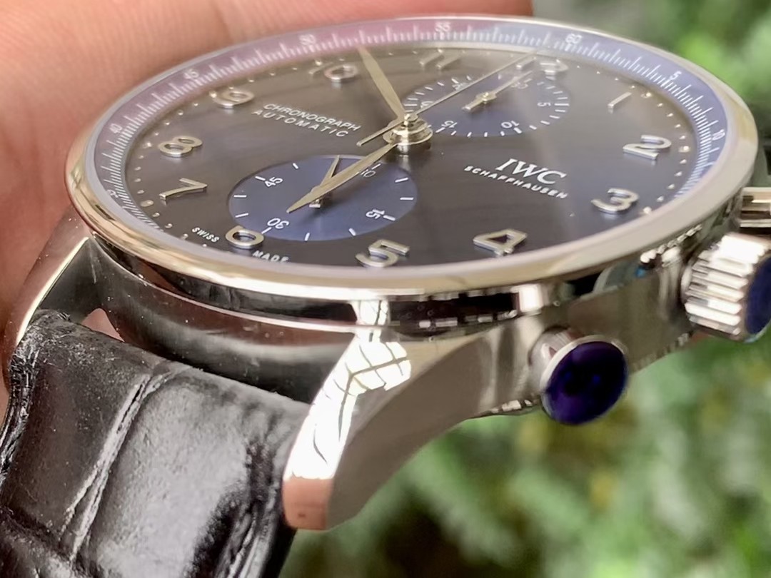 PORTUGUESE CHRONO IW371606 ZF 1:1 BEST EDITION BLUE DIAL ON BLACK LEATHER STRAP A69355 PORTUGUESE CHRONO IW371606 ZF 1:1 BEST EDITION BLUE DIAL ON BLACK LEATHER STRAP A69355