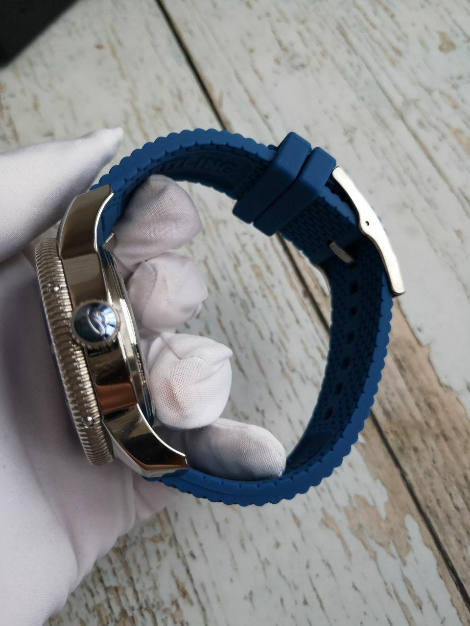 Breitling Chronometr Blue Rubber Strap