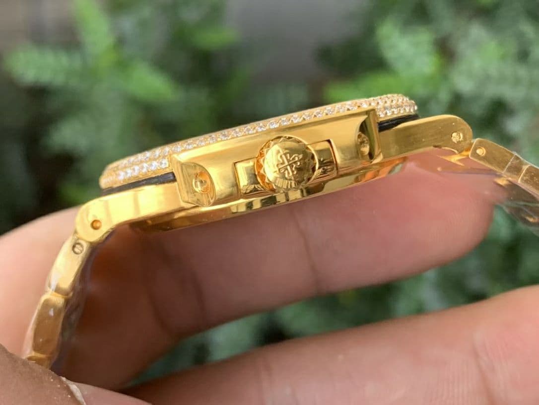 Nautilus 5719/1R RG Full Diamond PF 1:1 Best Edition on Full Diamond Bracelet A324 Clone