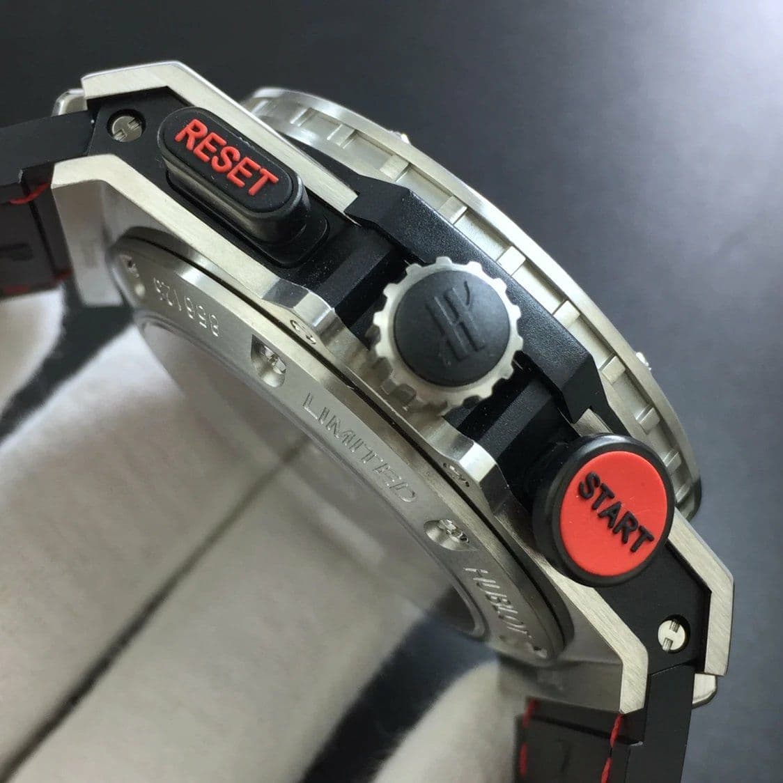 Big Bang Ferrari F1 Carbon Fiber V6F Limited Edition Black/Red Dial on Black Leather Strap HUB4100