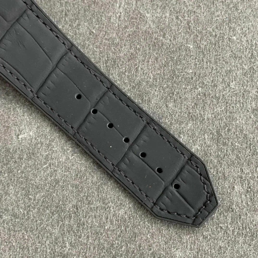 Classic Fusion Automatic PVD OXF Best Edition Diamonds Case Diamonds Skull Dial on Black Leather Strap MIYOTA 9015