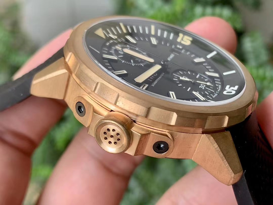 IWC0476 - Aquatimer Chronograph Bronzo SS/RU Black V6F A7750 IWC0476 - Aquatimer Chronograph Bronzo SS/RU Black V6F A7750