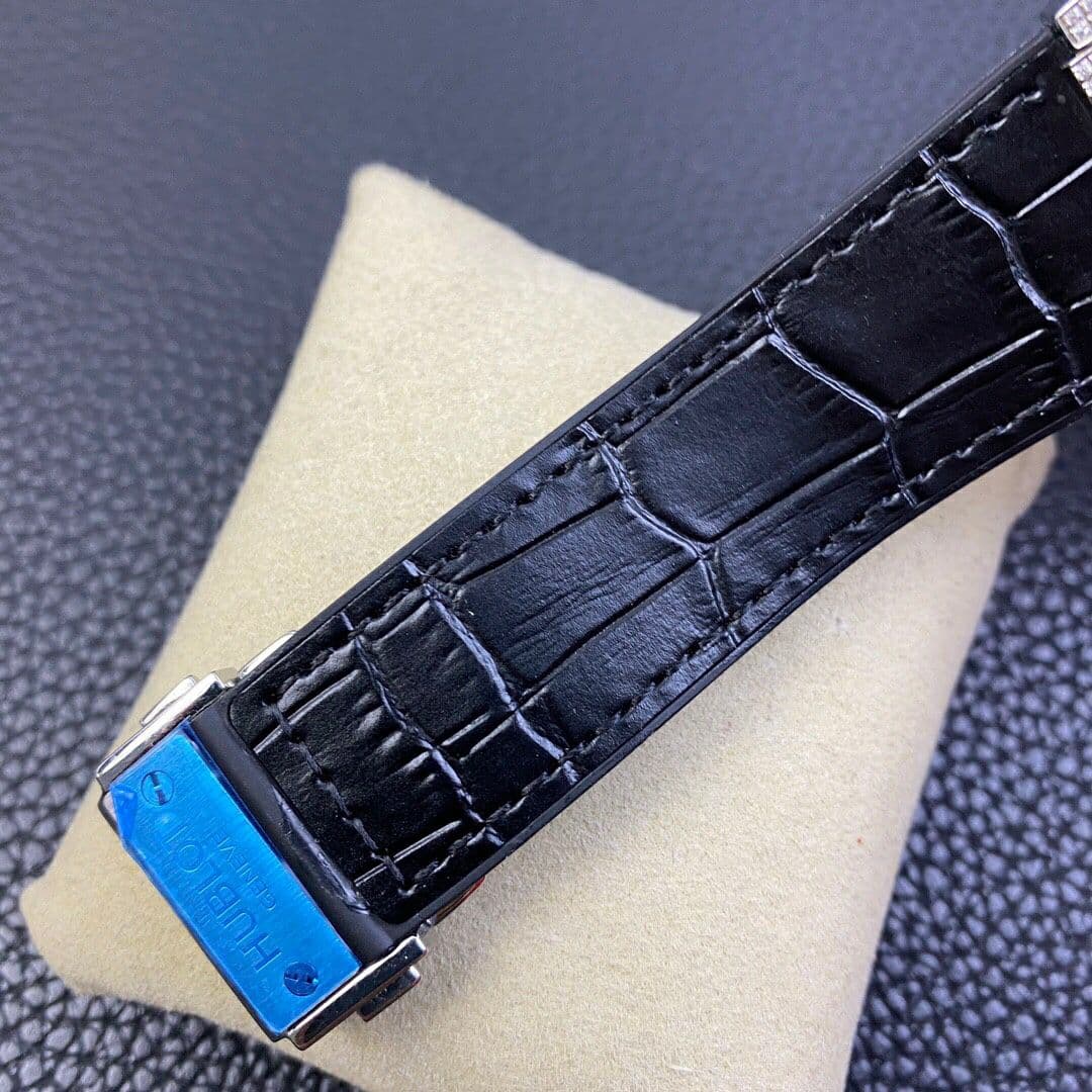 Classic Fusion Chrono SS OXF Best Edition Diamonds Case Black Dial on Black Leather Strap A7750