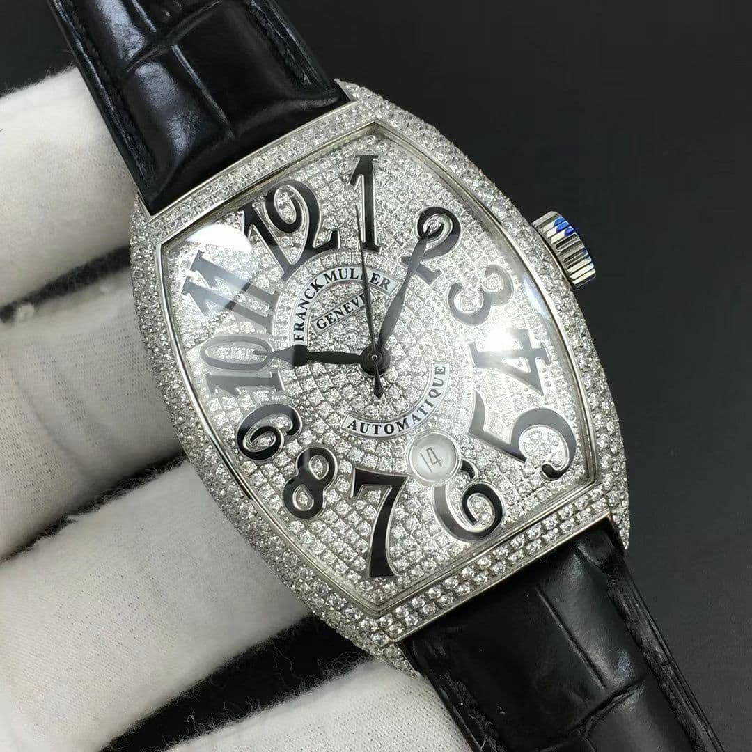 Casablanca RS Full Paved Diamonds White/Black Dial on Black Leather Strap MIYOTA 8215 Casablanca RS Full Paved Diamonds White/Black Dial on Black Leather Strap MIYOTA 8215