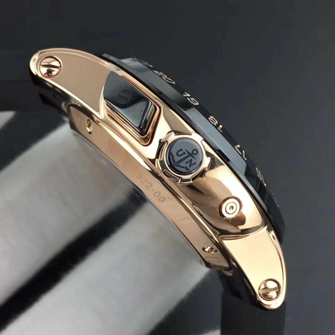 Executive El Toro RG TWA 1:1 Best Edition Black Dial on Black Rubber Strap Asian UN-32 Executive El Toro RG TWA 1:1 Best Edition Black Dial on Black Rubber Strap Asian UN-32