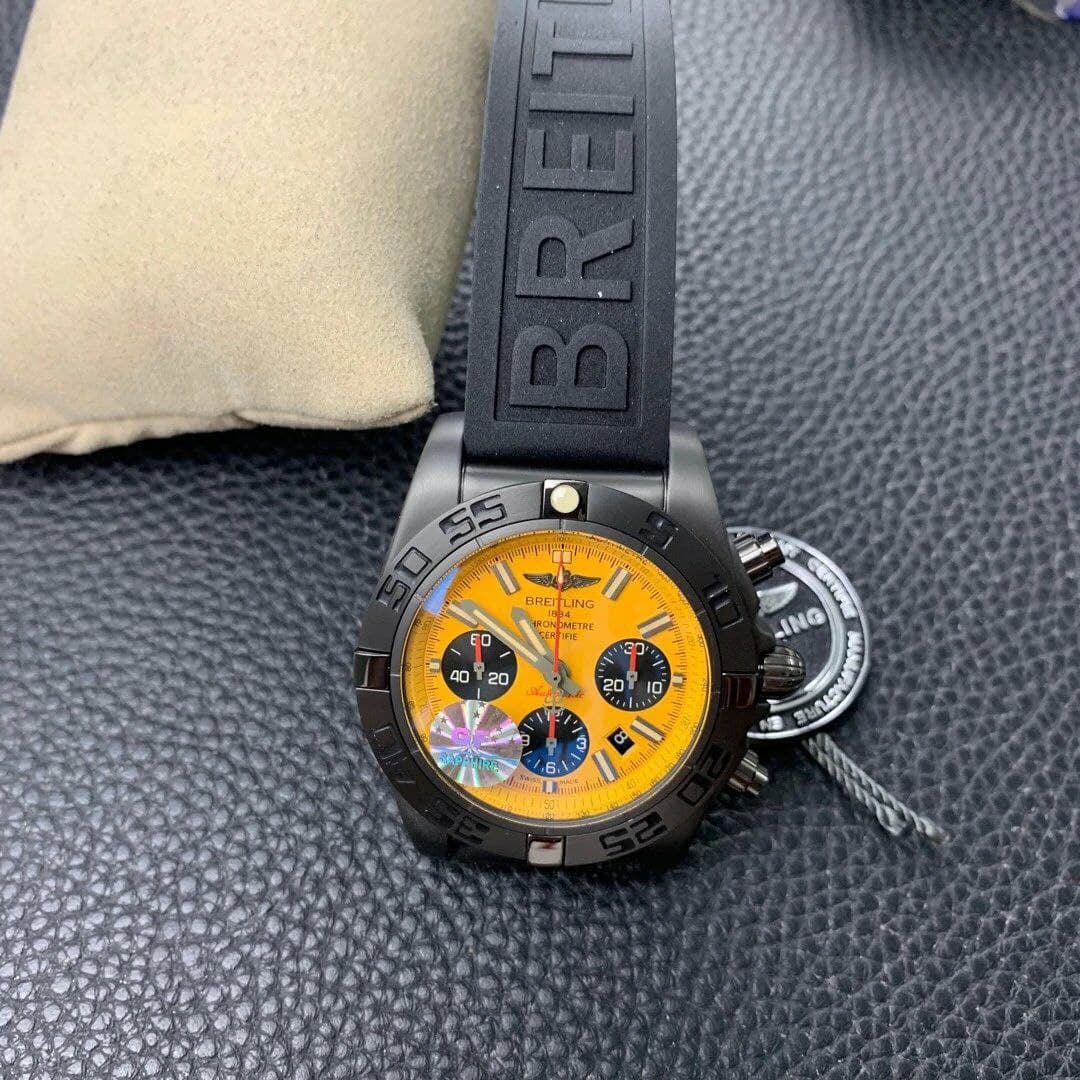 Chronomat 44mm Blacksteel GF 1:1 Special Edition Yellow Dial on Black Rubber Strap Chronomat 44mm Blacksteel GF 1:1 Special Edition Yellow Dial on Black Rubber Strap