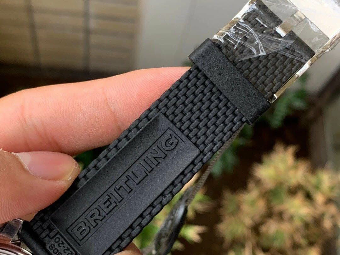 SuperOcean Heritage ii 42mm SS GF 1:1 Best Edition White Dial Black Bezel on Black Rubber Strap V2 SuperOcean Heritage ii 42mm SS GF 1:1 Best Edition White Dial Black Bezel on Black Rubber Strap V2