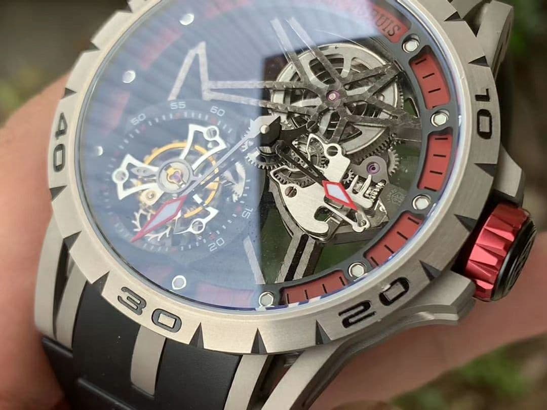 Roger Dubuis G041C - Excalibur Spider Skele Flying Tourb TI/RU Red BBR