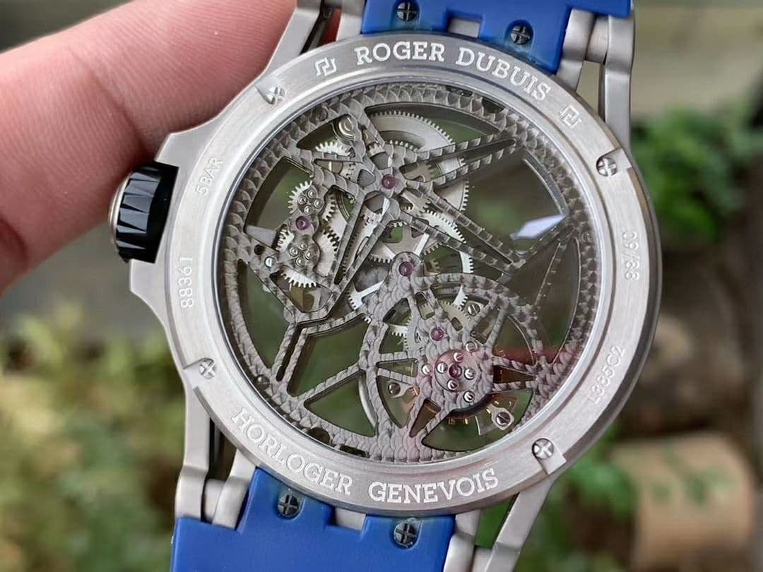 Roger Dubuis G041C - Excalibur Spider Skele Flying Tourb TI/RU Blue BBR