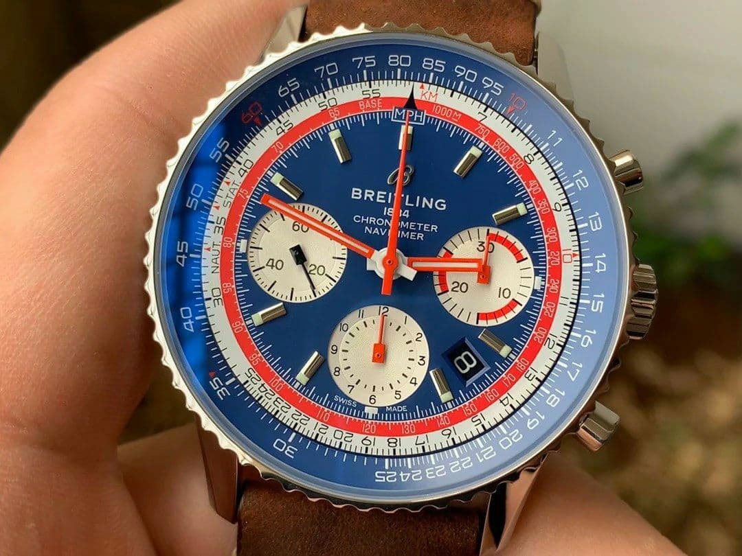 Navitimer B01 Chronograph 43 TWA Editioin SS OXF Blue Dial on SS Mesh Bracelet A7750