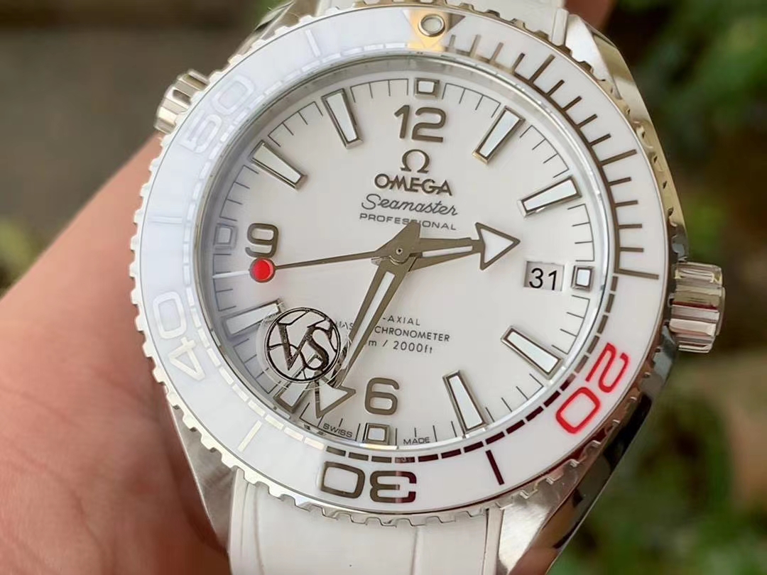 PLANET OCEAN 39.5MM OLYMPIC GAMES SS VSF 1:1 BEST EDITION WHITE DIAL ON WHITE RUBBER STRAP A8800 PLANET OCEAN 39.5MM OLYMPIC GAMES SS VSF 1:1 BEST EDITION WHITE DIAL ON WHITE RUBBER STRAP A8800