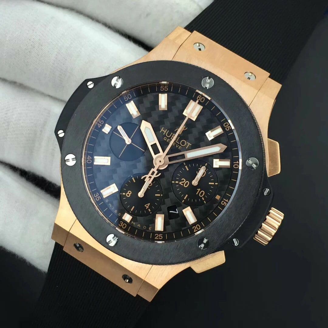 Big Bang 44mm Full Gold Case Black Dial on Black Gummy Strap HUB4104 Big Bang 44mm Full Gold Case Black Dial on Black Gummy Strap HUB4104