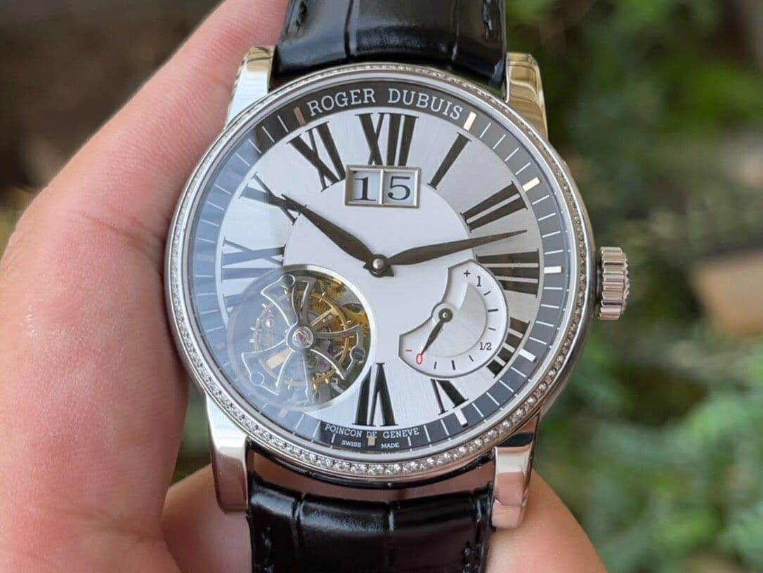 Roger Dubuis Hommage Flying Tourb RDDBHO0568 SS/LE Wht/Wht A Tour Roger Dubuis Hommage Flying Tourb RDDBHO0568 SS/LE Wht/Wht A Tour
