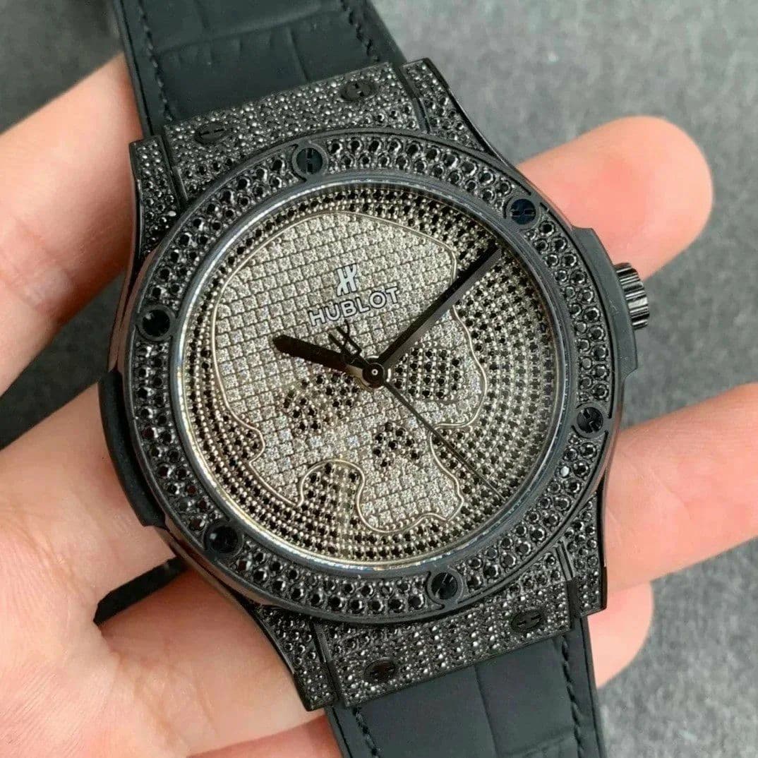 Classic Fusion Automatic PVD OXF Best Edition Diamonds Case Diamonds Skull Dial on Black Leather Strap MIYOTA 9015 Classic Fusion Automatic PVD OXF Best Edition Diamonds Case Diamonds Skull Dial on Black Leather Strap MIYOTA 9015