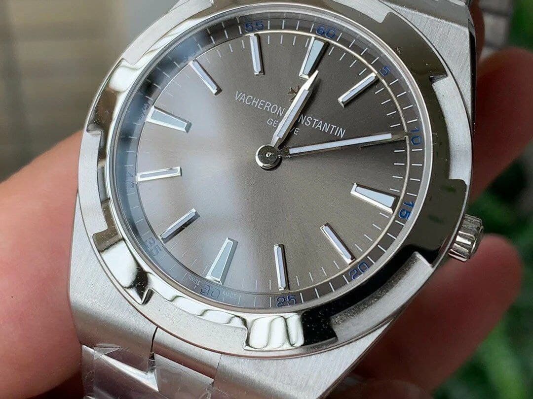 Overseas Ultra-Thin 2000V XF 1:1 Best Edition Gray Dial on SS Bracelet Overseas Ultra-Thin 2000V XF 1:1 Best Edition Gray Dial on SS Bracelet