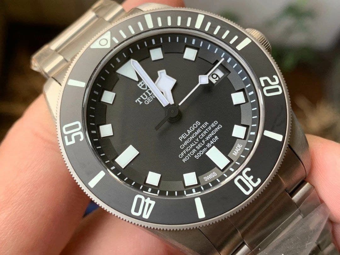 Tudor Black Pelagos XF 1:1 Best Edition on Titanium Bracelet A2824 V5 Tudor Black Pelagos XF 1:1 Best Edition on Titanium Bracelet A2824 V5
