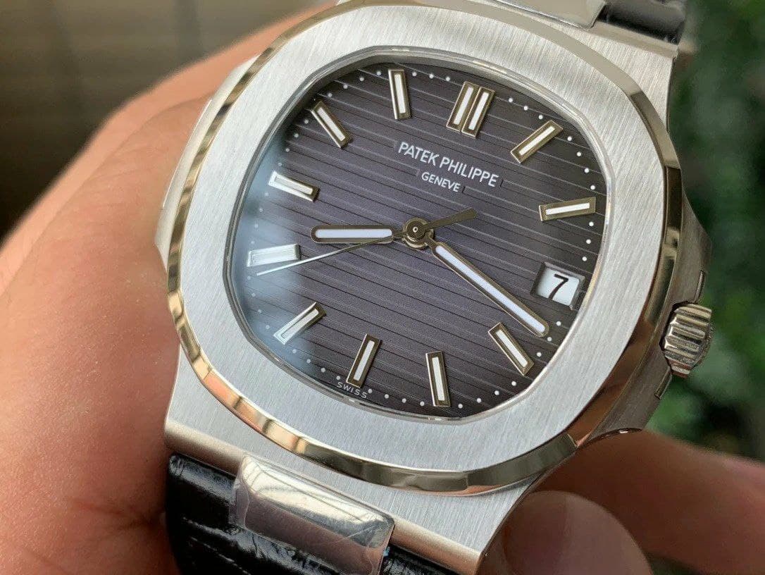 Nautilus 5711/1A PPF 1:1 Best Edition Gray Textured Dial on Black Leather Strap 324CS V4 Nautilus 5711/1A PPF 1:1 Best Edition Gray Textured Dial on Black Leather Strap 324CS V4