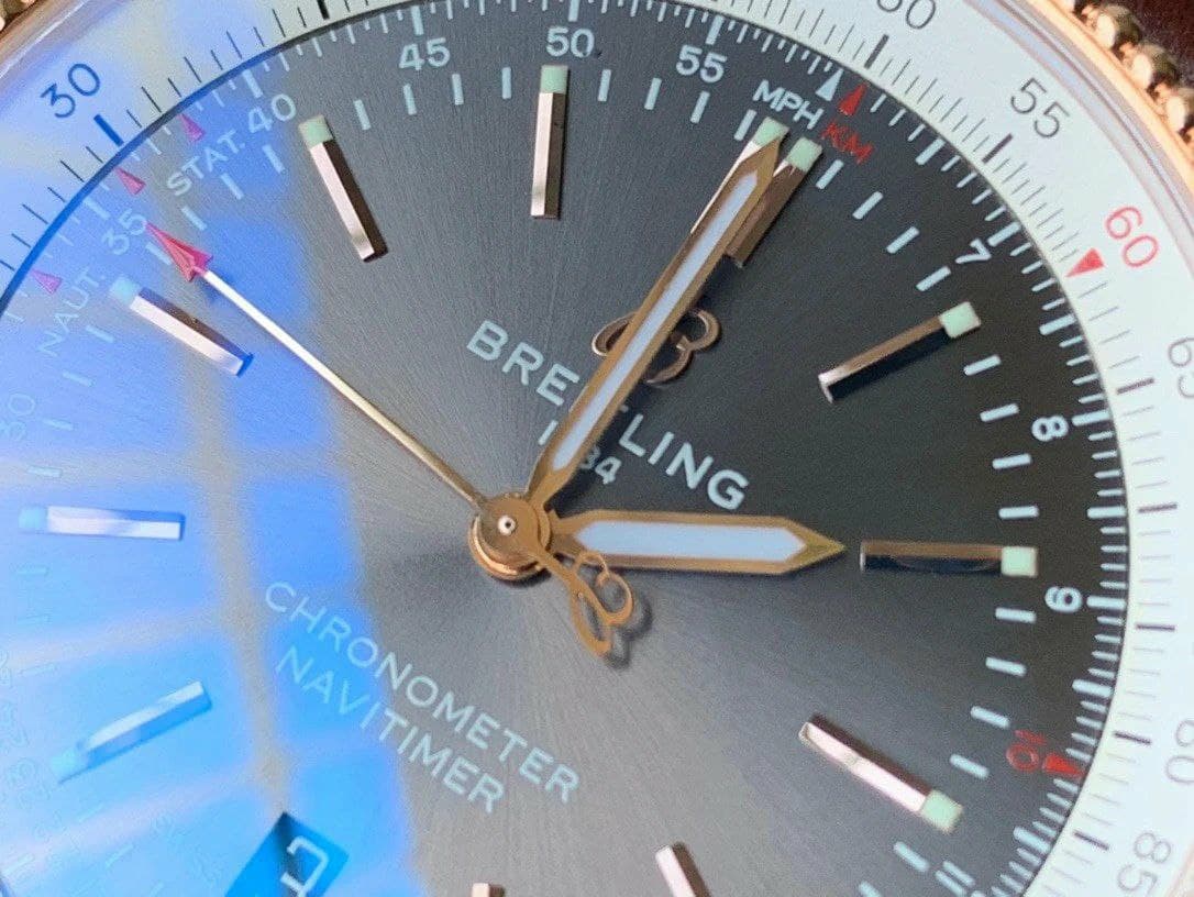 Navitimer 1 SS 41mm V7F 1:1 Best Edition RG Bezel Gray Dial on Brown Leather Strap Navitimer 1 SS 41mm V7F 1:1 Best Edition RG Bezel Gray Dial on Brown Leather Strap