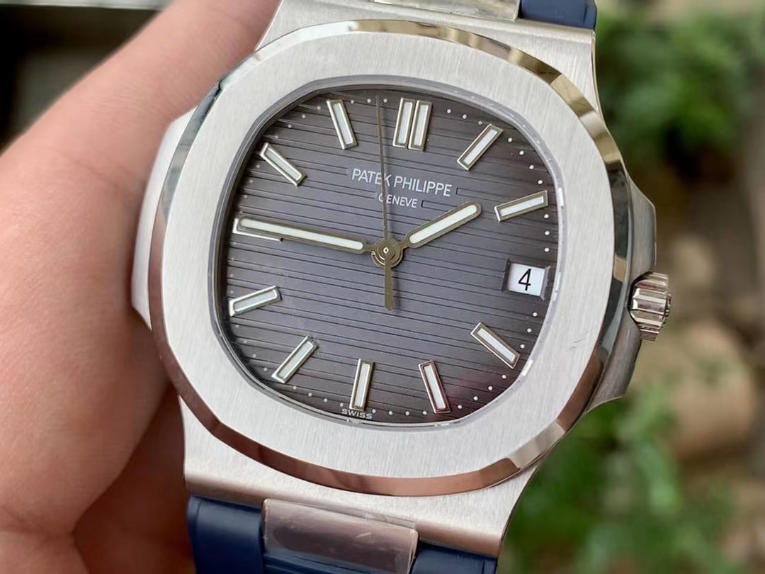 NAUTILUS 5711 RG GRF 1:1 BEST EDITION WHITE TEXTURED DIAL ON BLACK LEATHER STRAP 324CS NAUTILUS 5711 RG GRF 1:1 BEST EDITION WHITE TEXTURED DIAL ON BLACK LEATHER STRAP 324CS