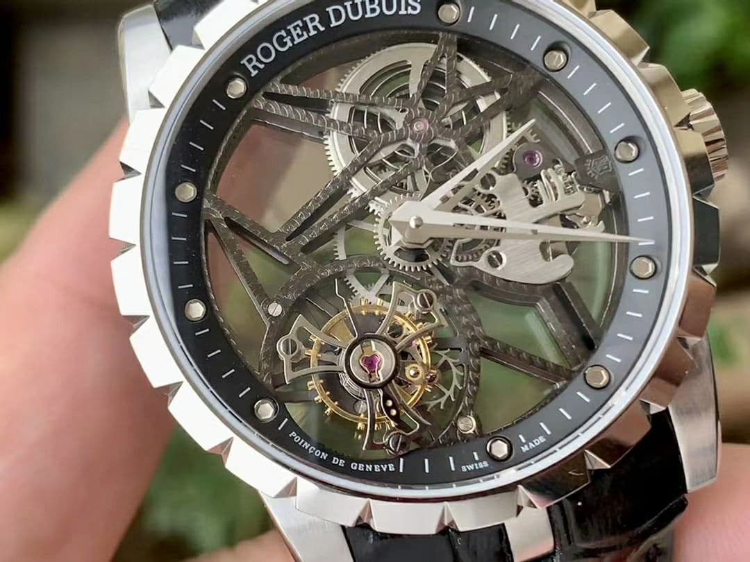 Roger Dubuis G041C - Excalibur Spider Skele Flying Tourb TI/RU Black BBR Roger Dubuis G041C - Excalibur Spider Skele Flying Tourb TI/RU Black BBR