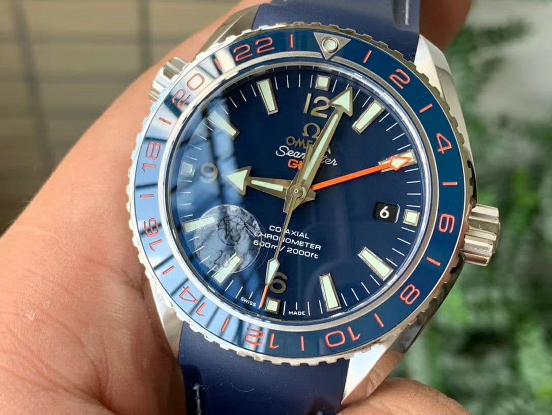 Planet Ocean 600M Co-Axial GMT 43.5mm VSF 1:1 Best Edition Blue Dial Blue Ceramic Bezel on Blue Rubber Strap A8605 Super Clone Planet Ocean 600M Co-Axial GMT 43.5mm VSF 1:1 Best Edition Blue Dial Blue Ceramic Bezel on Blue Rubber Strap A8605 Super Clone
