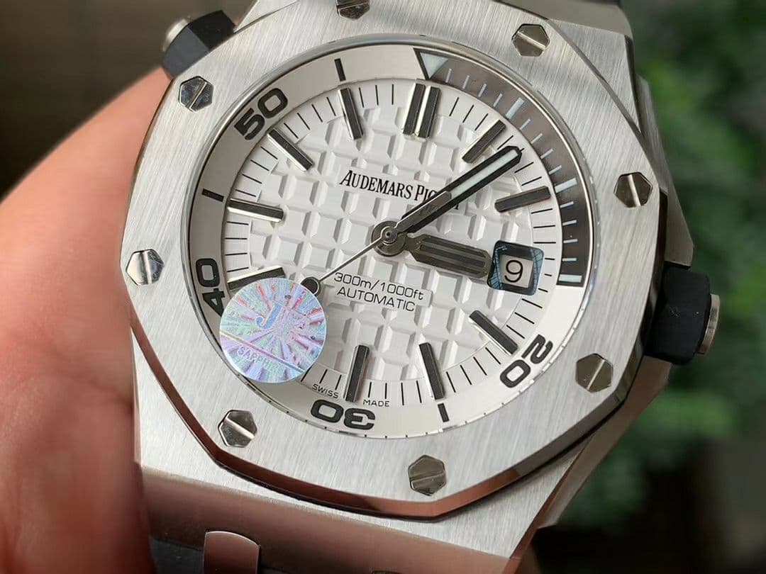 Royal Oak Offshore Diver 15710 JF 1:1 Best Edition White Dial on Black Rubber Strap A3120 V10 Royal Oak Offshore Diver 15710 JF 1:1 Best Edition White Dial on Black Rubber Strap A3120 V10