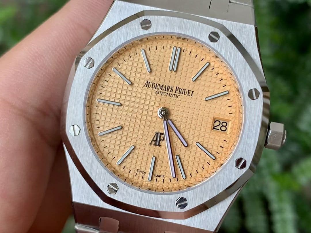 AP0636 - Royal Oak Jumbo 15202BC SS/SS Salmon KZF A2121 AP0636 - Royal Oak Jumbo 15202BC SS/SS Salmon KZF A2121