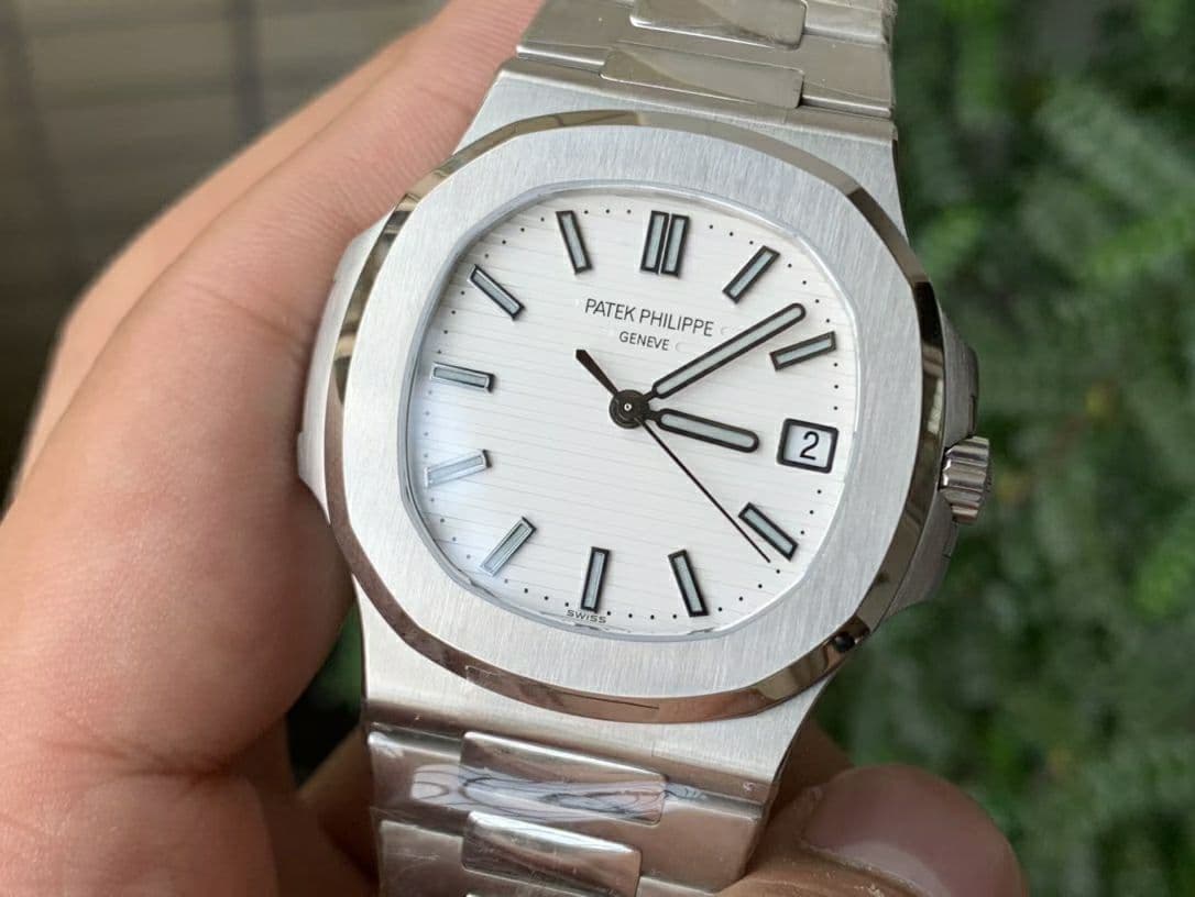 Nautilus 5711/1A PPF 1:1 Best Edition White Textured Dial on SS Bracelet 324CS V4 Nautilus 5711/1A PPF 1:1 Best Edition White Textured Dial on SS Bracelet 324CS V4